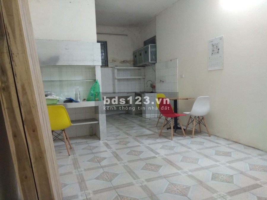 35m2, 6tr/th, mặt bằng gần chợ + phòng ở Hoàng Hoa Thám, liên hệ 0912540213