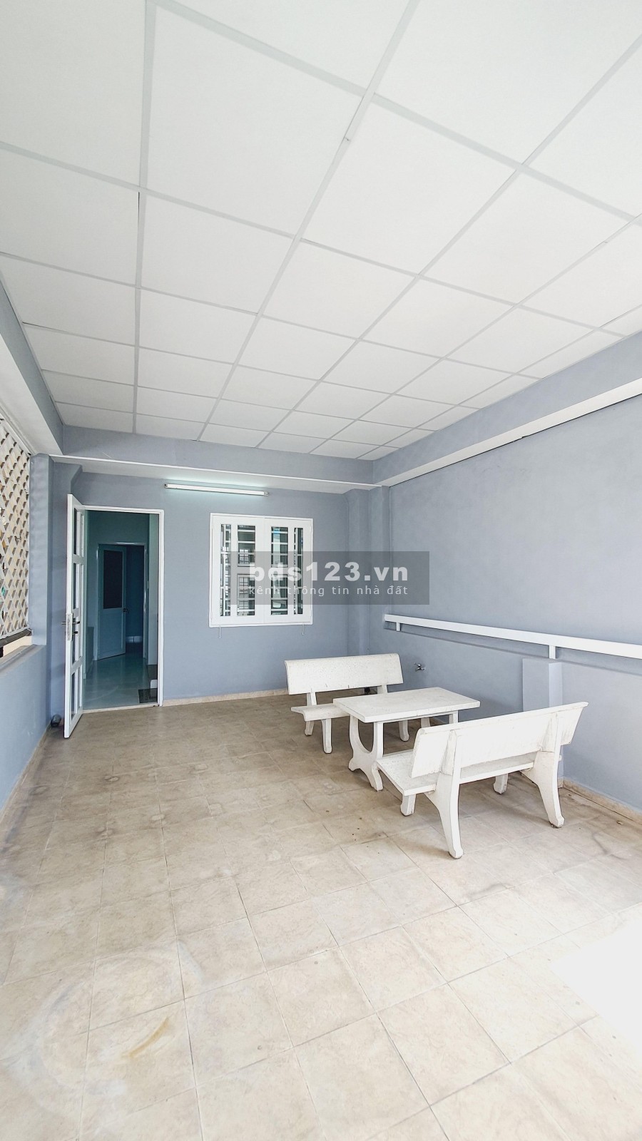 Bán nhà đẹp nhỉnh 8 tỷ ở ngay Ông Tạ CMT8 sầm uất, liên hệ 0943842686 khu dân cư