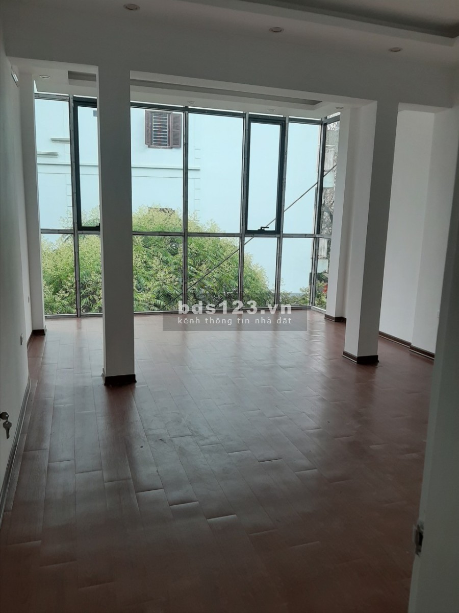 Cho thuê nhà Văn Phòng Trần Duy Hưng, Trung Hòa, Cầu Giấy mặt tiền khủng, 60m2, 35 triệu