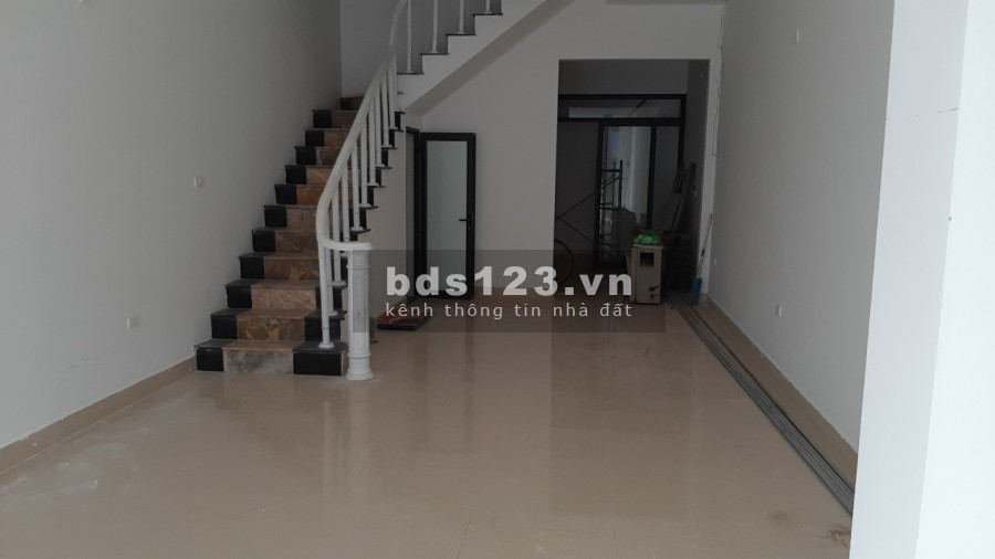 Cho thuê nhà Văn Phòng Trần Duy Hưng, Trung Hòa, Cầu Giấy mặt tiền khủng, 60m2, 35 triệu
