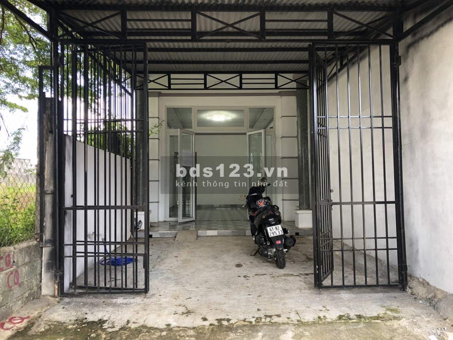 Bán nhà mặt tiền Quốc Lộ 20 Lộc Nga thành phố Bảo Lộc liên hệ 0979208079