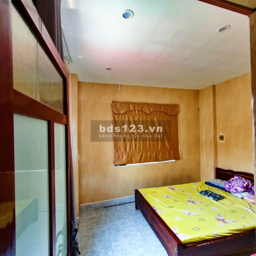Bán nhà nhỏ tiền Hưng Phúc, diện tích 31m2, cách 30m ô tô, đúc 4 tầng giá bán 2.55 tỷ