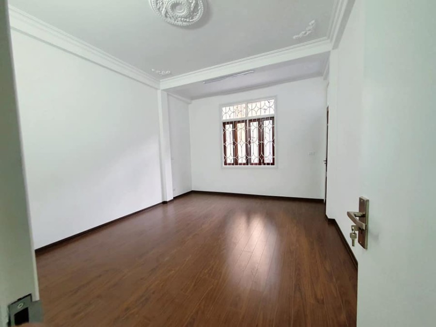 Cực hiếm. Khương Đình Thanh Xuân diện tích sử dụng 60m2, 4 tầng gía 4,2 tỷ ngõ ô tô