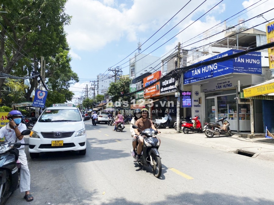 Bán nhà MT vị trí kinh doanh sầm uất bậc Nhất Q7 đường Lê Văn Lương, phường Tân Hưng