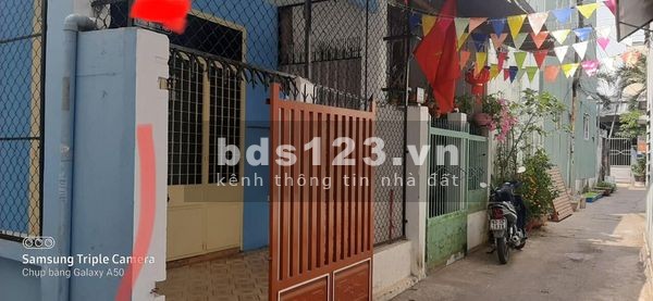 Nhà kiệt Tống Phước Phổ - Hải Châu giá bán 2.65 tỷ, thương lượng, khu dân cư đông