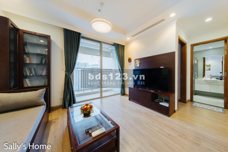 Chính chủ cần bán nhanh căn hộ T08 có diện tích 83m2, 2 pn lớn tại chung cư Times City