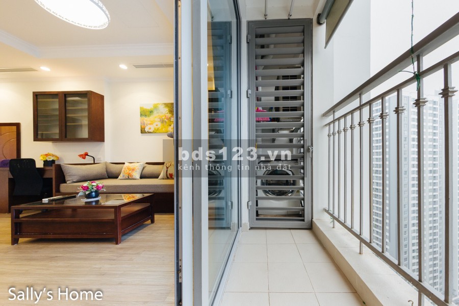 Chính chủ cần bán nhanh căn hộ T08 có diện tích 83m2, 2 pn lớn tại chung cư Times City
