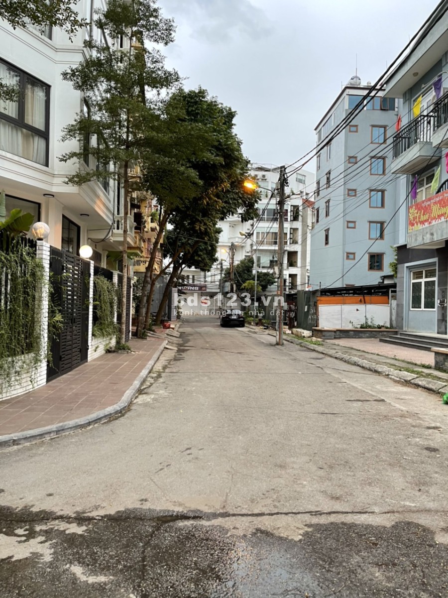 BN ngõ 6 Trần Quốc Hoàn,CG, HN (gần chợ SV, Maple Garden, CNN, ĐHSP,..., ngõ 2 ô tô, tiện ở, KD