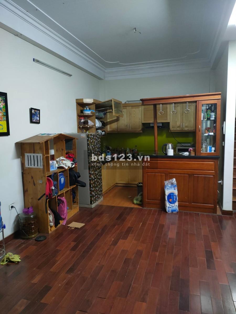 Nhà 5 tầng đường ô tô tránh KD tốt ngõ 163 Nguyễn Khang 62m2 giá 15 tỷ. LH 0912442669