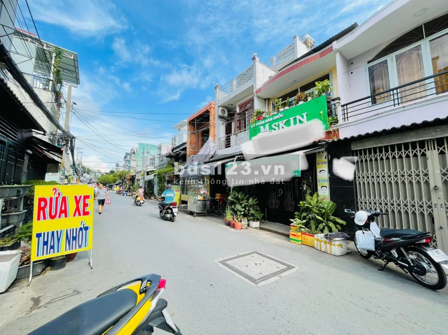 Nhà nguyên căn 1 trệt 1 lầu đúc hơn 80m2, đường Đồng Đen, phường 14, Quận Tân Bình, giá nhỉnh 6 tỷ