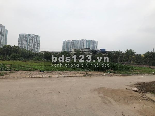 40m2 đất dịch vụ 4 cửu cao Sau vòng xuyến Huyện Văn Giang Hưng Yên lh 0971481386