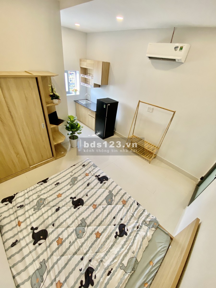 CĂN HỘ FULL NỘI THẤT MỚI TOANH - GẦN VÒNG XOAY LÝ THÁI TỔ