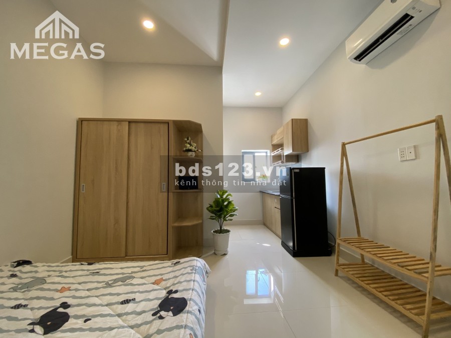 Khai Trương Căn Hộ Full nội Thất Dưới Chân Cầu 3/2 liên hệ 0377639682