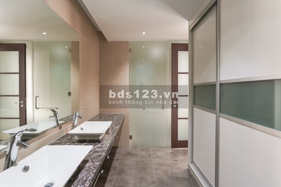 Thuê 1 căn hộ cho cả làng cùng ở. 3pn Duplex tại Đảo Kim Cương. LH em Tâm: 0902.0506.43