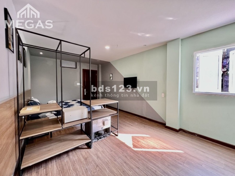 Khai trương căn hộ full nội thất ngay ngã 5 Phù Đổng giờ tự do, vào ở được liền