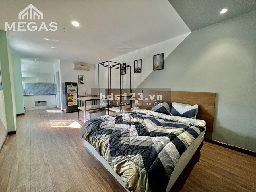 Khai trương căn hộ full nội thất ngay ngã 5 Phù Đổng giờ tự do, vào ở được liền