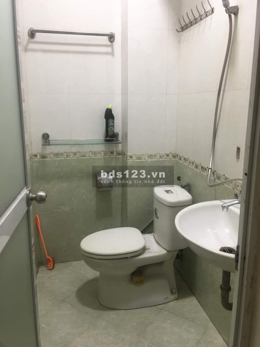Hoàng Mai Gốc Đề chính chủ, đủ công năng diện tích 27m2 3 tầng giá bán chỉ 2.75 tỷ