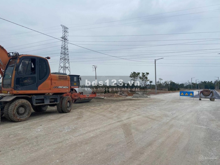 Chính chủ gửi bán lô đất vị trí đẹp Khu đô thị Vạn Phúc Sông Công..Lh 0375222243