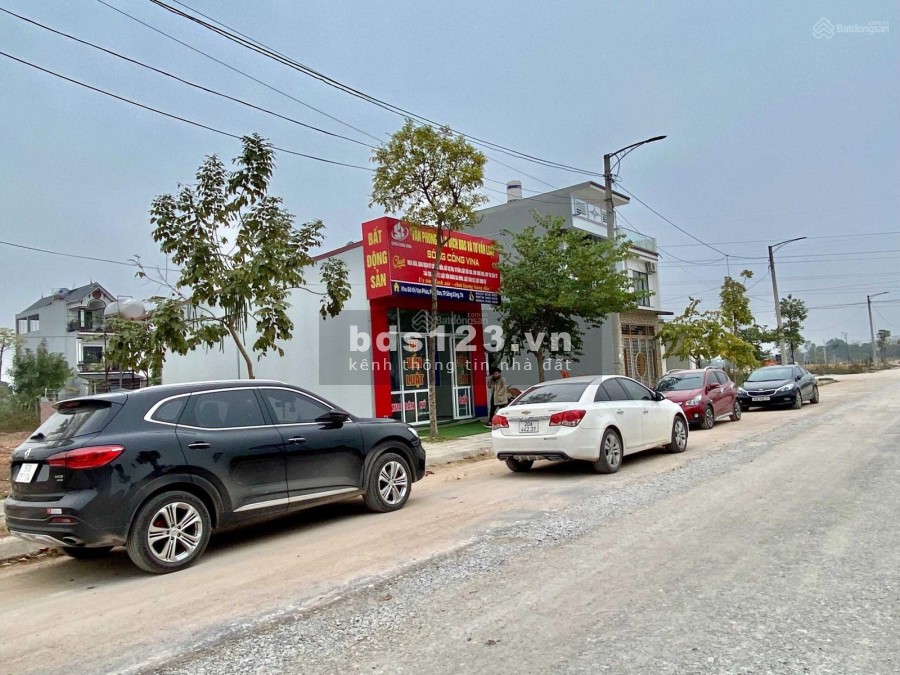 Chính chủ gửi bán lô đất vị trí đẹp Khu đô thị Vạn Phúc Sông Công..Lh 0375222243