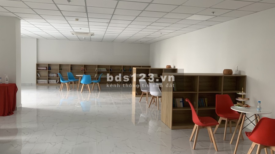 Chủ cần tiền nên bán gấp căn 2PN view thành phố, giá tốt nhất Charm City, Chỉ trong tuần này