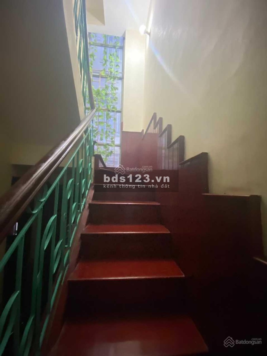 Bán nhà riêng Tô Vĩnh Diện, Thoáng 2 đầu, ô tô đến trước cửa. DT 50m2, MT 5.4m, 4 tầng, giá 6,1 tỷ