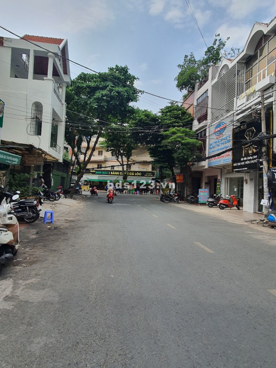 Mặt tiền nhà 122 Đường A4 Phường 12 Quận Tân Bình -37,7tỷ -105m2