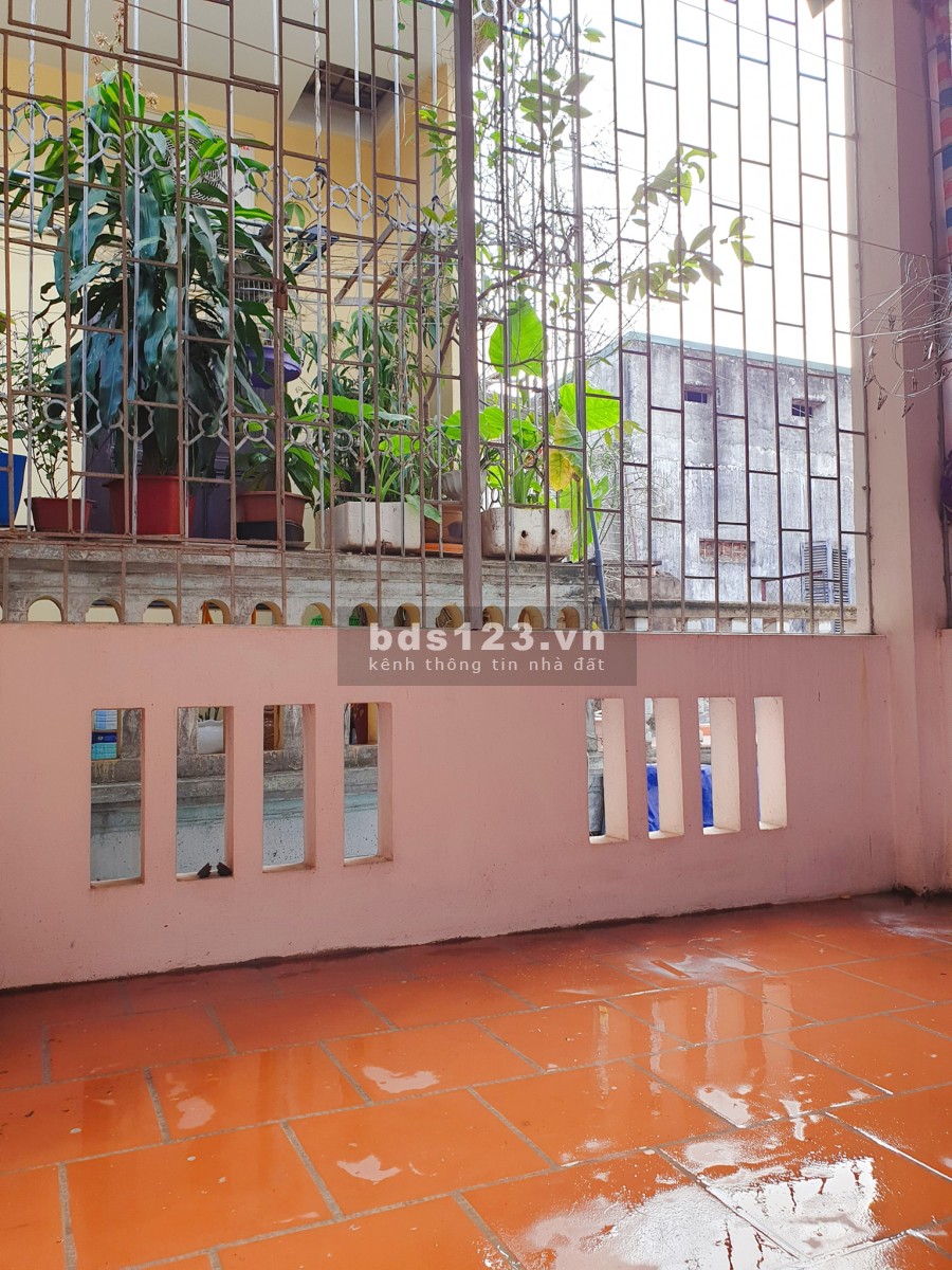 Chính chủ bán ngôi nhà đang ở tại số 30 ngách 29/12 Khương Hạ