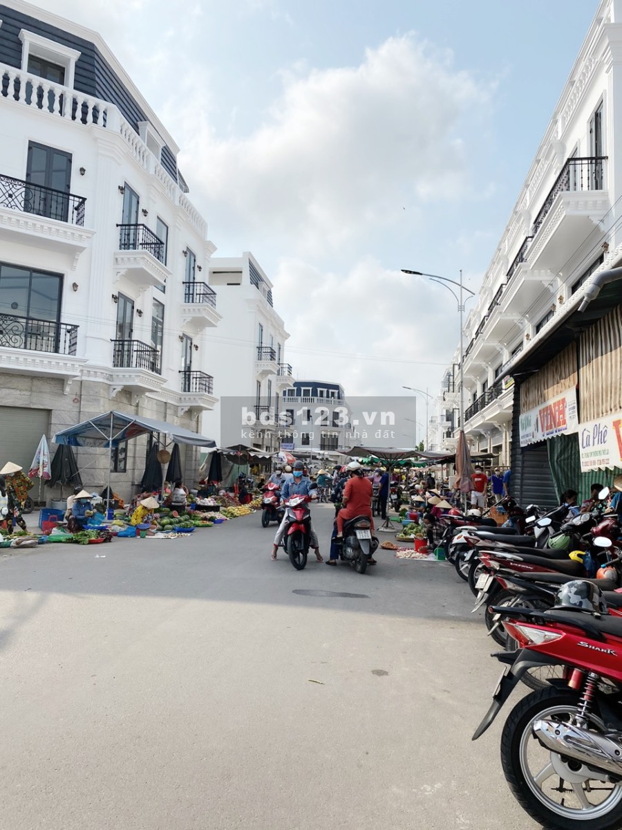 CẦN BÁN GẤP NHÀ TẠI CHỢ GIÁ 2 TỶ 9