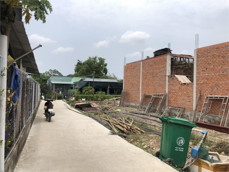 Bán đất nền Bình Chánh, diện tích 130m2, giá chỉ tù 13 triệu/m2, sổ hồng riêng, giá tốt
