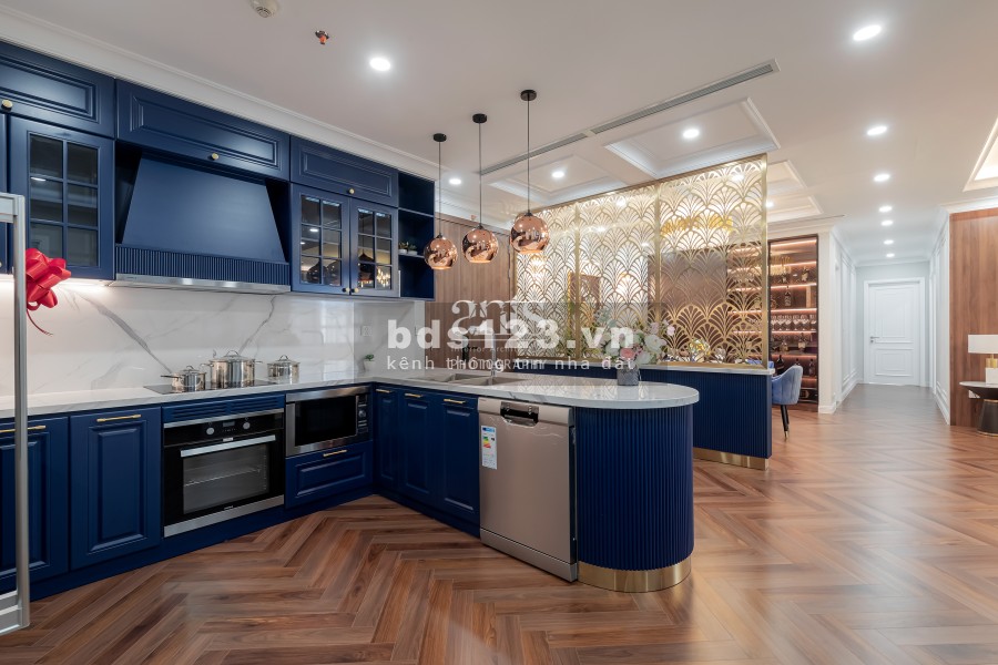 Bán căn hộ Á hậu 4 phòng ngủ 158m2 BRG 25 Lê Văn Lương diện tích lớn cực hiếm, CK 6%, HTLS 0%