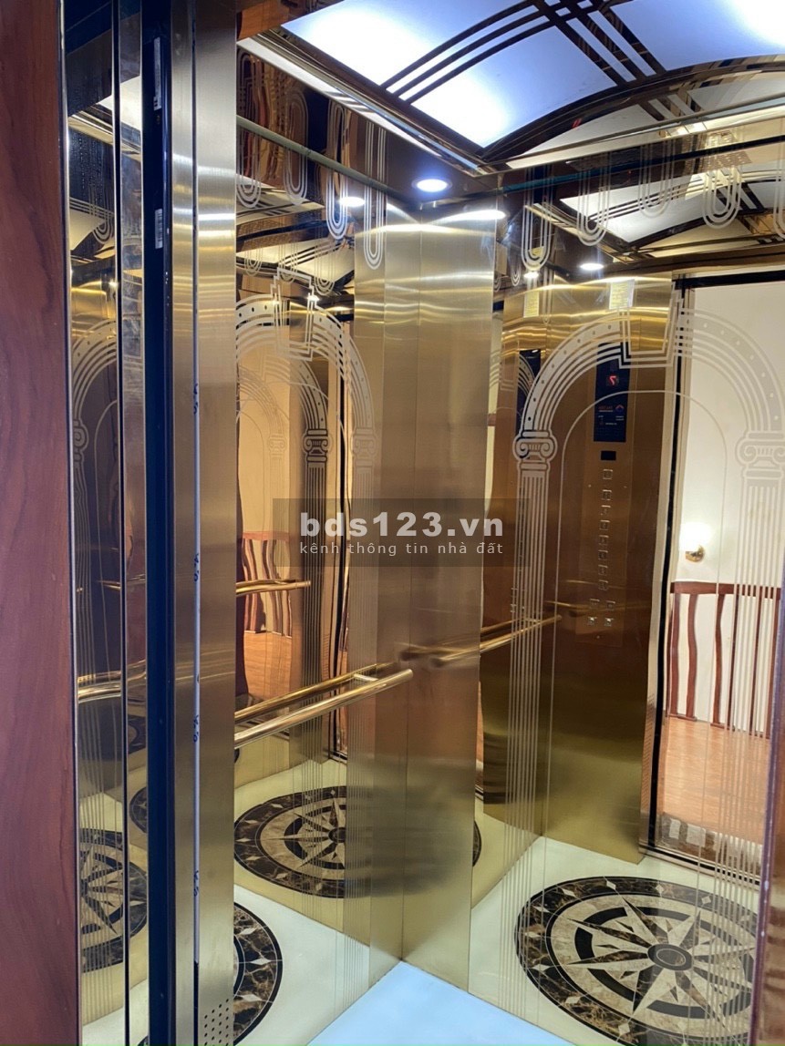 Nhà phân lô mới phố Phùng Chí Kiên, Cầu Giấy, thang máy, ô tô vào nhà dt 55m2, 6 tầng giá 11.2 Tỷ