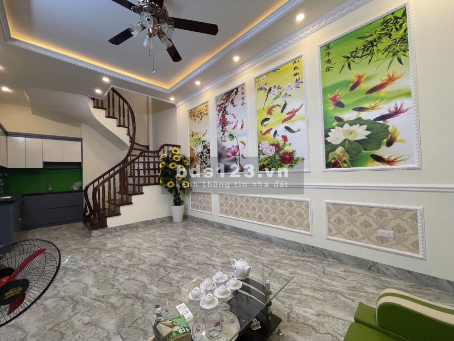 Nhà Đẹp Phố Nguyễn Khánh Toàn, Quan Hoa, Cầu Giấy diện tích 35m2, 5 tầng giá 4.5 Tỷ