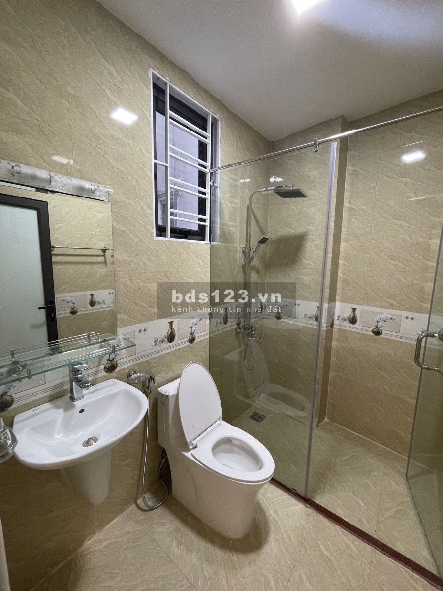 Nhà Đẹp Phố Nguyễn Khánh Toàn, Quan Hoa, Cầu Giấy diện tích 35m2, 5 tầng giá 4.5 Tỷ