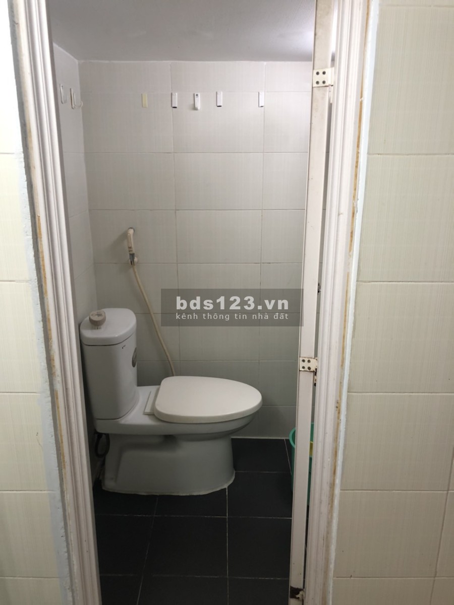 Cho thuê nhà nguyên căn 1 trệt 1 lửng, hẻm đường số 7, CX Đô Thành, Quận 3
