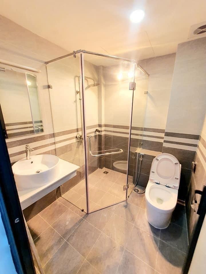 Bán nhà trung tâm thanh trì mới đẹp diện tích 33m2 x 5 tầng mặt tiền 3,7m, sdcc