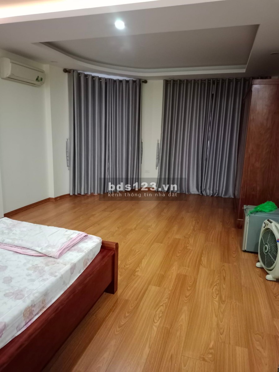 Bán nhà lô góc 5 tầng 43m2 phố Linh Lang giá 6,4 tỷ liên hệ xem nhà 0912442669