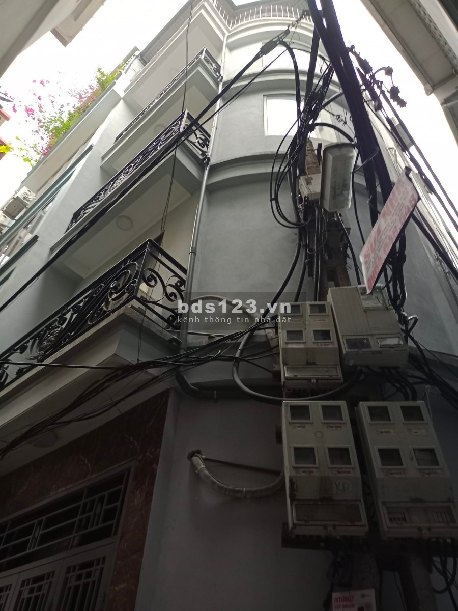 Bán nhà lô góc 5 tầng 43m2 phố Linh Lang giá 6,4 tỷ liên hệ xem nhà 0912442669