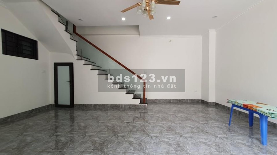 Nguyễn Sơn, khu Vip hàng không 31m2, giá bán 5.9 tỷ nhà mới đẹp đúc 5 tầng thoáng