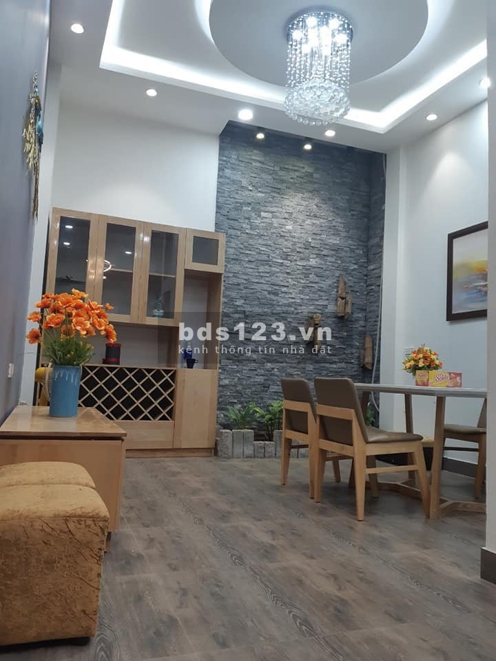 Gần mặt phố Bạch Mai, nhà mới 45m, 5 tầng, 5 ngủ, kinh doanh giá bán 4,9 tỷ, lh 0903401727