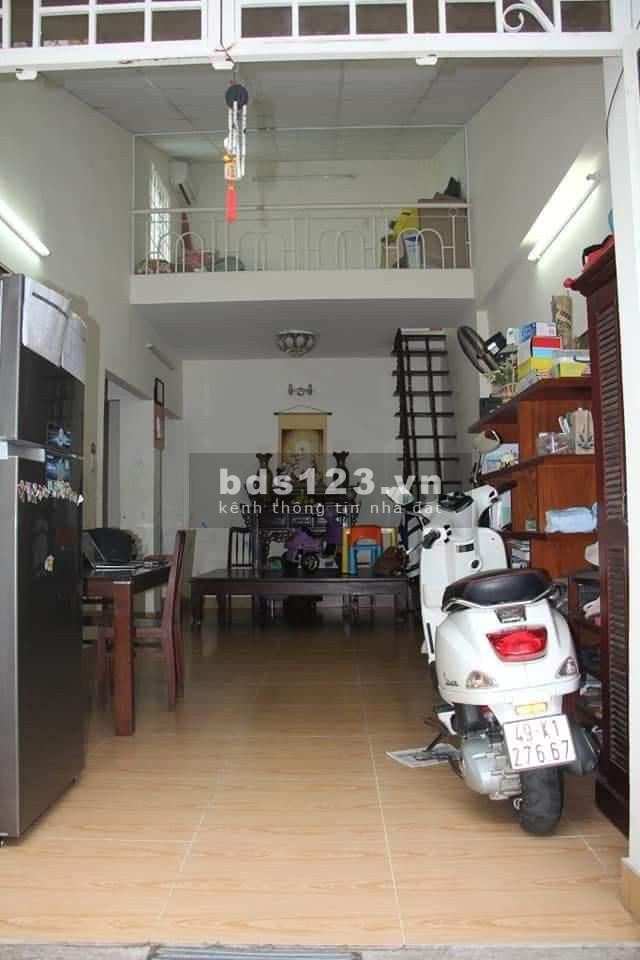 Bán gấp nhà nguyên căn Thạnh Xuân, Quận 12, giá nhỉnh hơn 3 tỷ, khu an ninh, lh 0933966647