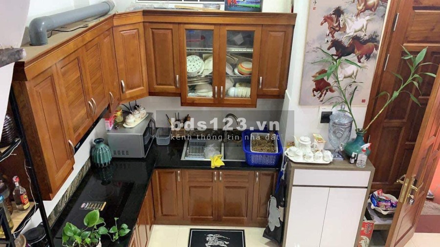 Phân Lô Nguyễn Văn Cừ ô tô Fadin đỗ cổng,tặng toàn bộ nội thất, DT 46m2,5 tầng, gần 4 tỷ