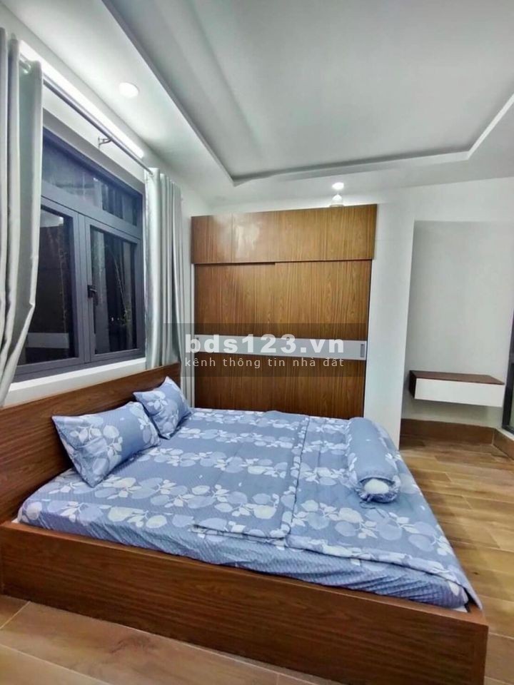 Nhà đẹp hẻm xe hơi Lê Đức Thọ diện tích sử dụng 4x10m giá chỉ 4,9 tỷ thương lượng