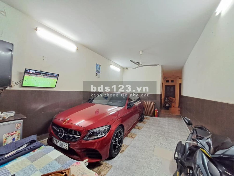 Bán nhà Vip Tân Sơn Nhì diện tích 60m2, 5 tầng đúc, nội thất cao cấp giá nhỉnh 7 tỷ