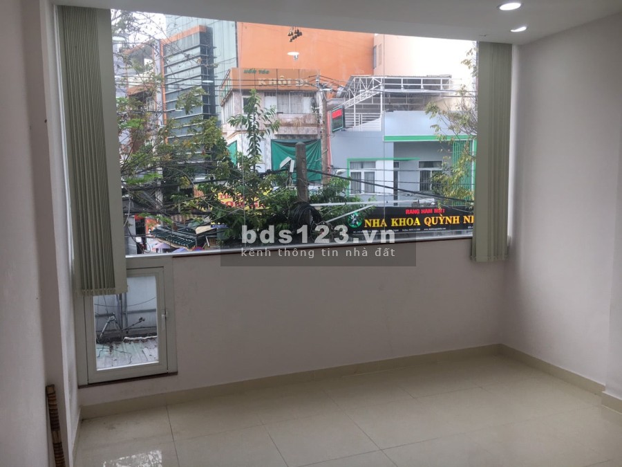 Cho thuê nhà nguyên căn mặt tiền đường Bình Thạnh, giá 40 triệu/tháng, dtsd 40m2
