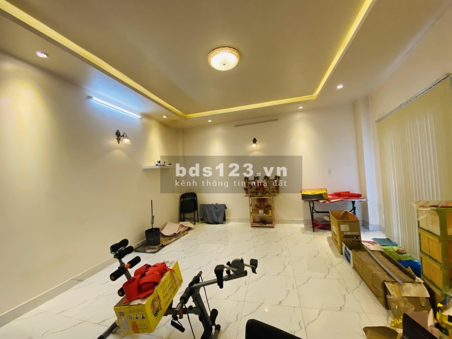 Bán nhà Vip Tân Sơn Nhì diện tích 60m2, 5 tầng đúc, nội thất cao cấp giá nhỉnh 7 tỷ