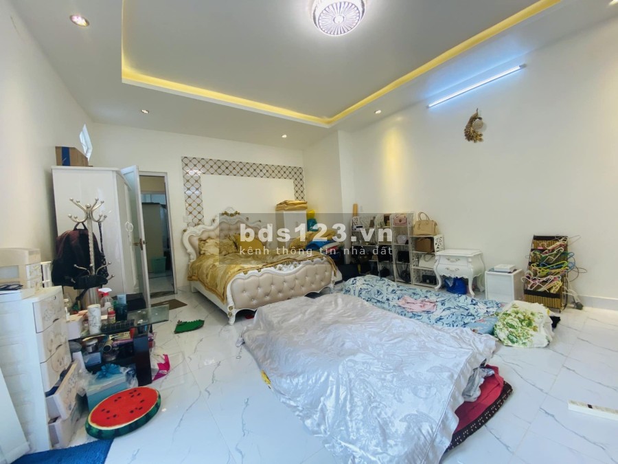 Bán nhà Vip Tân Sơn Nhì diện tích 60m2, 5 tầng đúc, nội thất cao cấp giá nhỉnh 7 tỷ