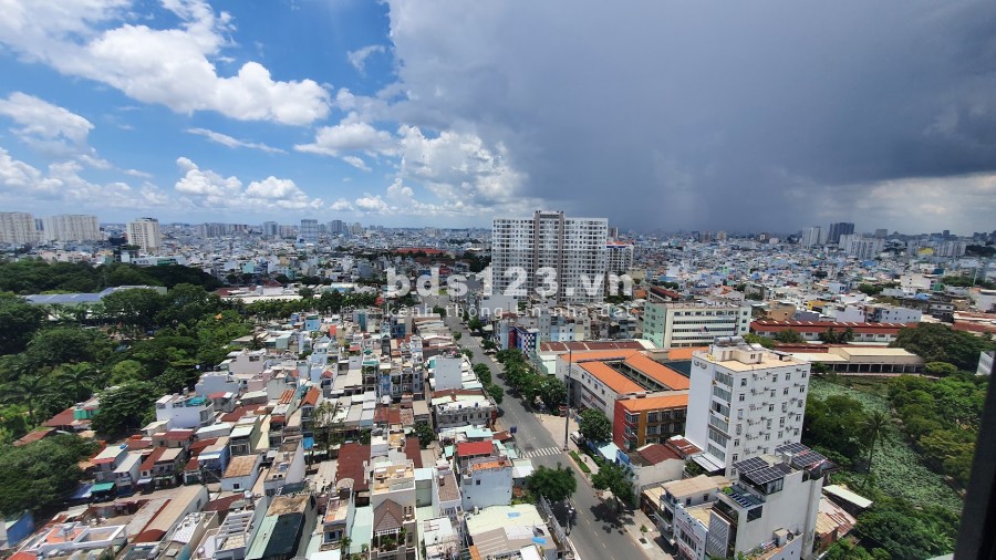 Chính chủ Res 11, 1PN, tầng cao, Bắc, view ngoại khu, đã có sổ, giá: 2.9 tỷ. SĐT: 0397990753