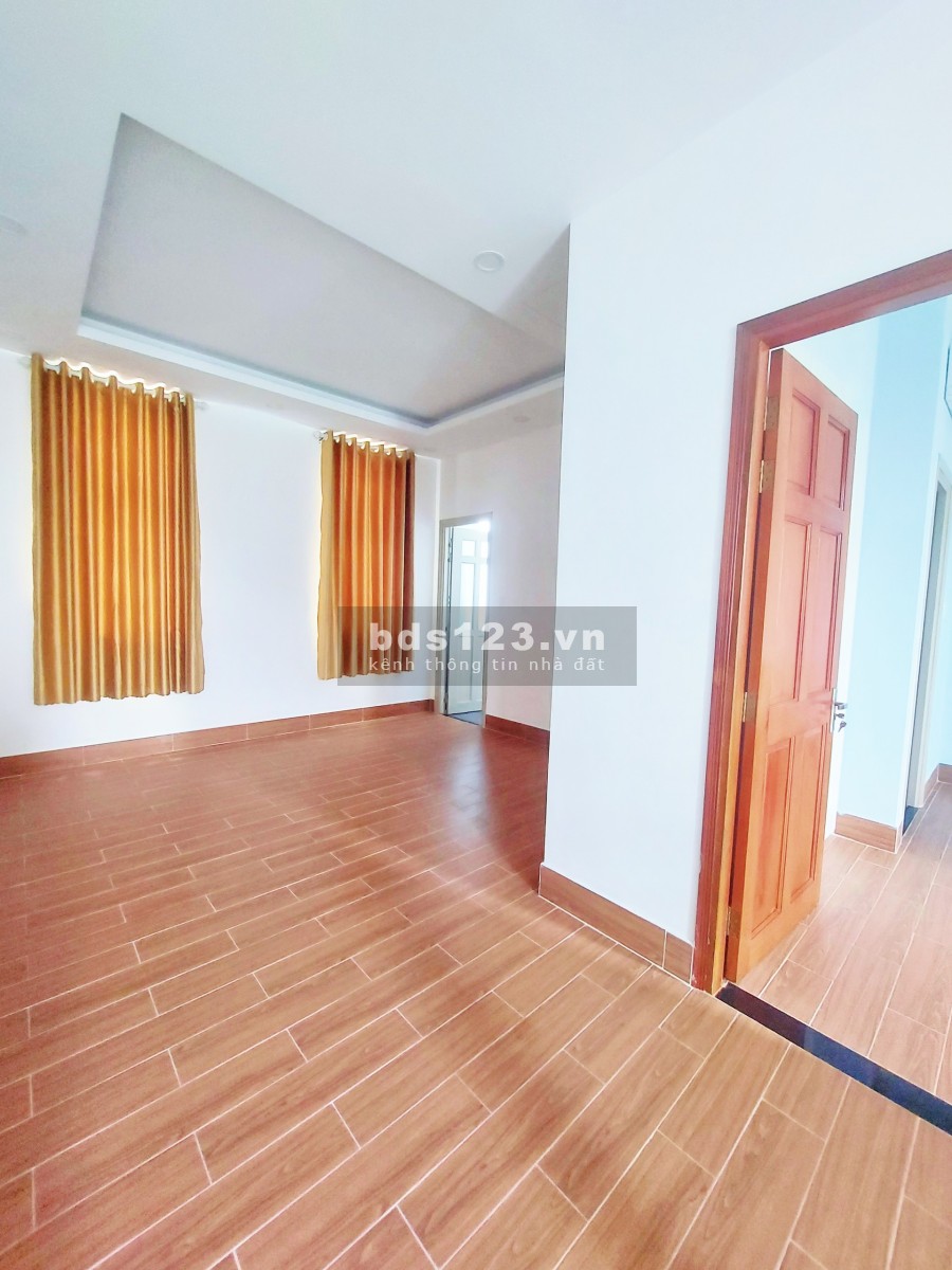 Nhà đẹp, liên hệ sđt 0902378193, dân trí cao, khu dân cư an ninh, đã ở được hơn 80%