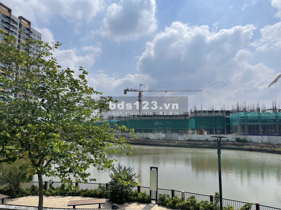 Bán căn hộ chung cư cao cấp gần Phú Mỹ Hưng, cách trung tâm TP 15p lh 0937771582