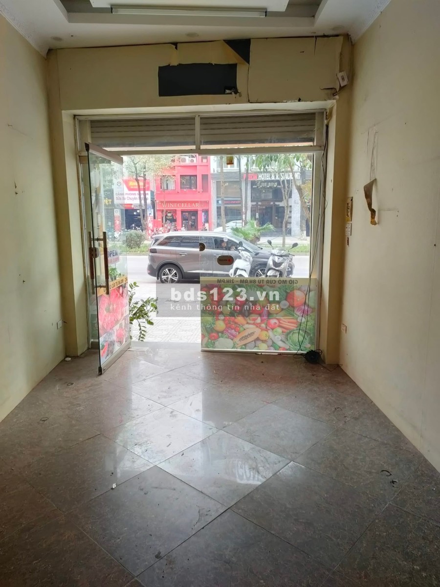Bán nhà mặt phố Đào Tấn diện tích 21m2 x 5 tầng giá bán 11,5 tỷ liên hệ 0912442669